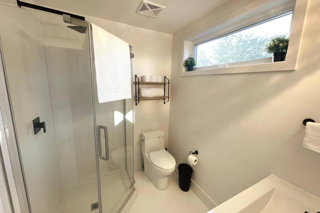 מפלי הניאגרה Exquisite, Bright & Modern Condo. מראה חיצוני תמונה