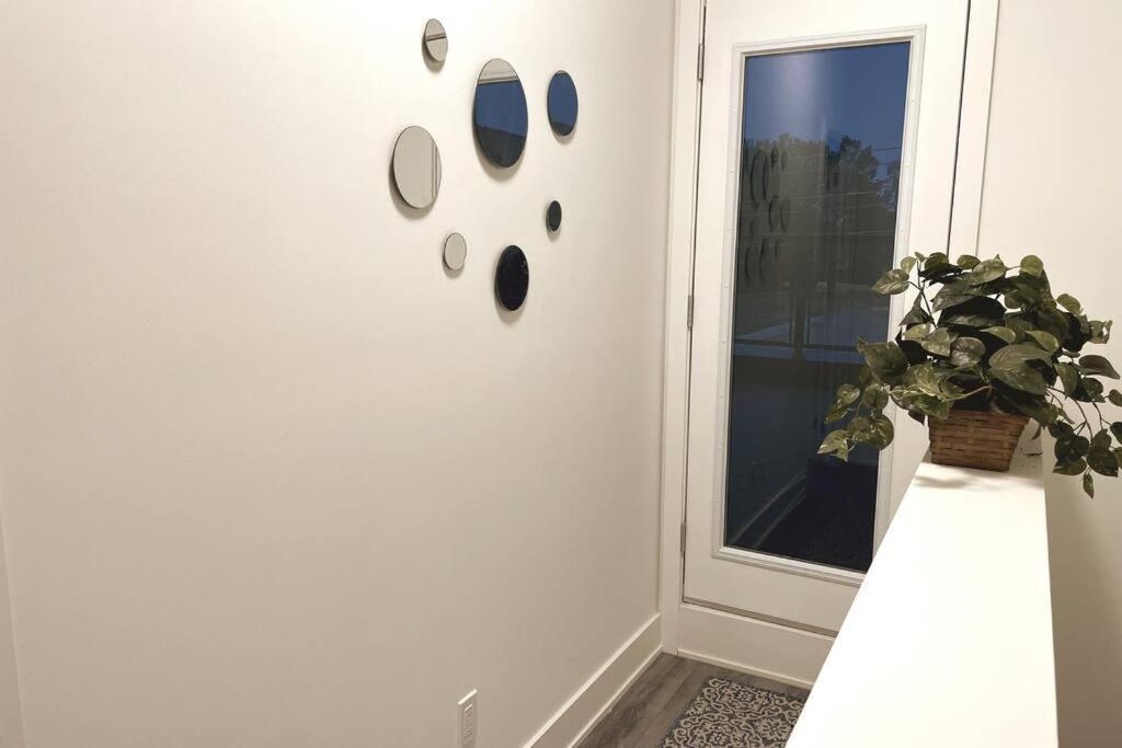 מפלי הניאגרה Exquisite, Bright & Modern Condo. מראה חיצוני תמונה